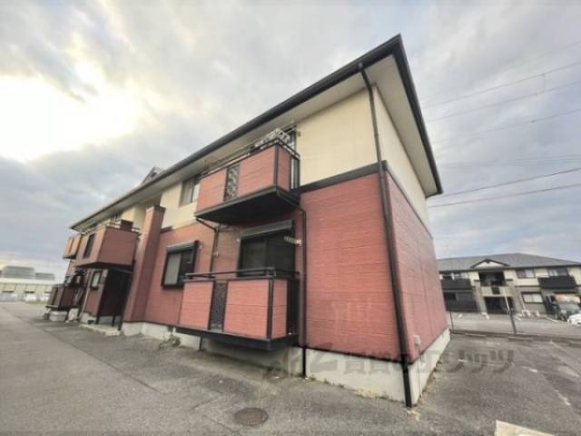 ルミエール二階堂外観写真1