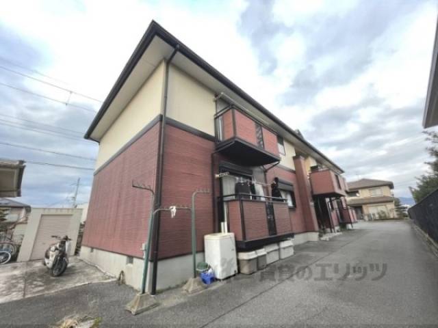 ルミエール二階堂外観写真2