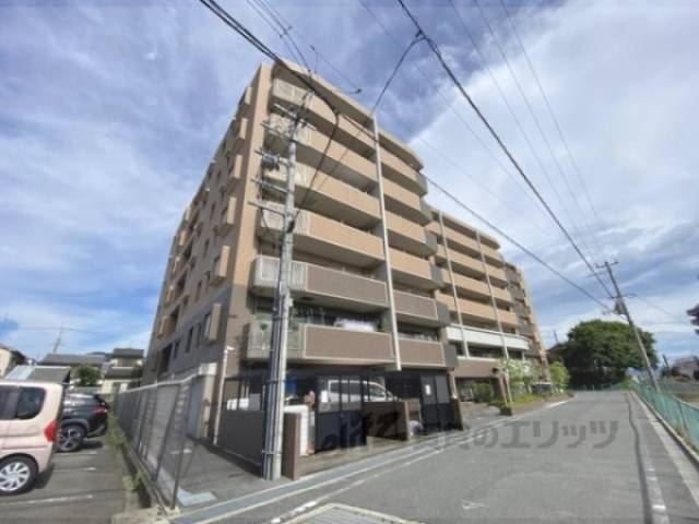 レイセニット奈良グラン・ヴェルジェ外観写真1