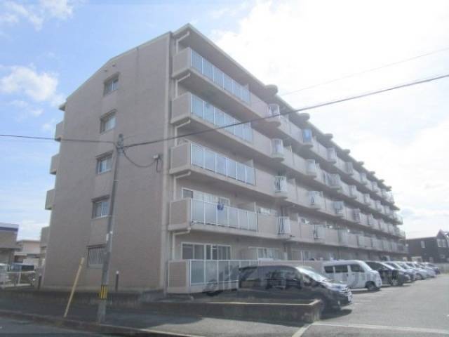 シャルル津田外観写真1