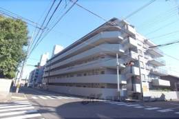 衣笠グリーンハイツ外観写真