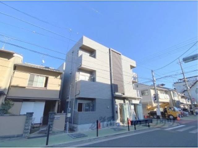 ハイライフ西大黒町外観写真2