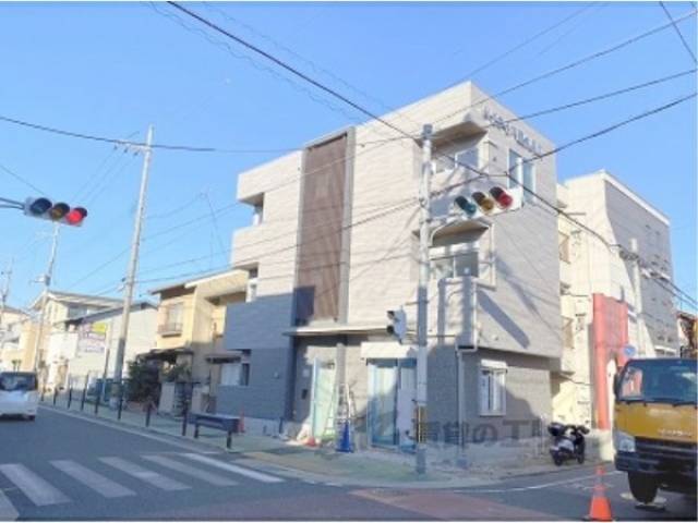 ハイライフ西大黒町外観写真3