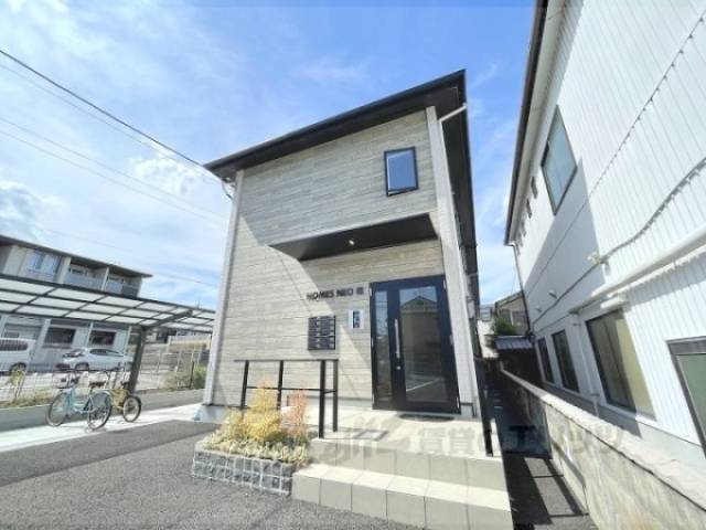 ホームズネオ桂外観写真2