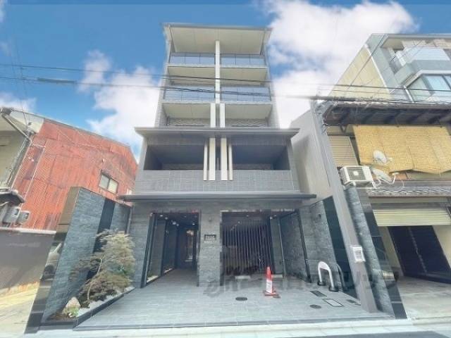 フォレスト油小路四条外観写真1