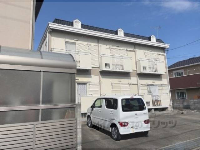 レジデンス古沢外観写真3