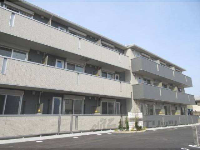 アイル京都宇治西外観写真1