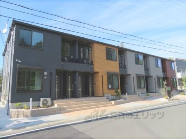 レヴァークヒルズ外観写真2