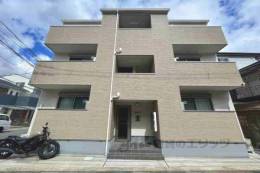 シャインメゾン長岡京外観写真