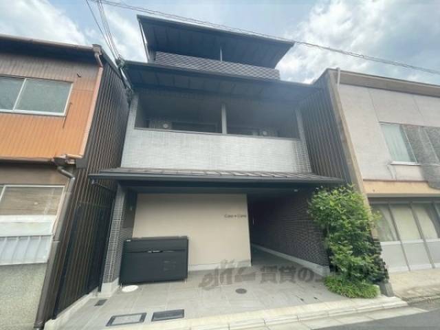 カサカーネ外観写真1
