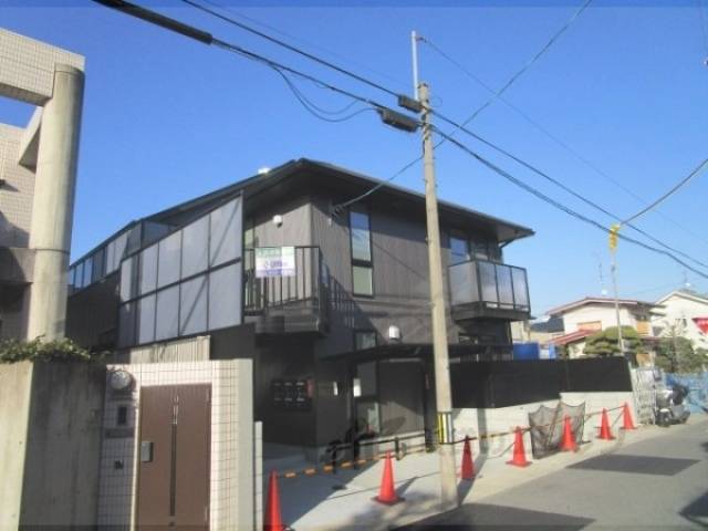 ＫＩＳＡ・ＣＡＲＩＮＡ外観写真1