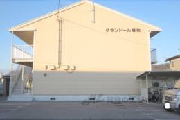 グランドール塚町外観写真