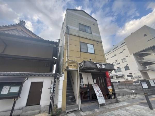 140949の外観写真