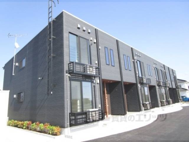 アストラル　ノーヴァ外観写真1