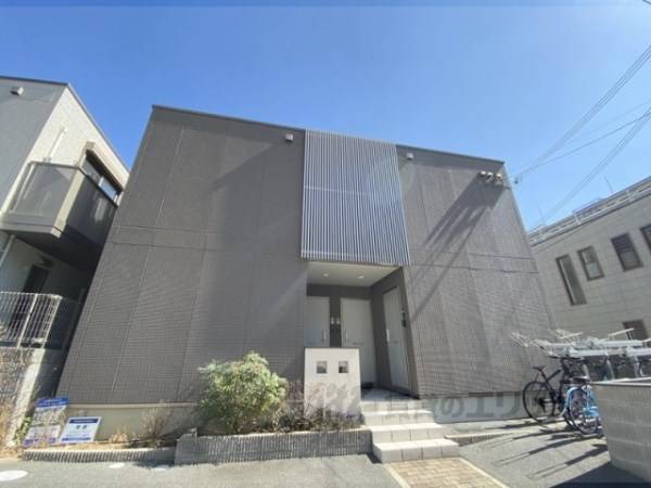 141055の外観写真