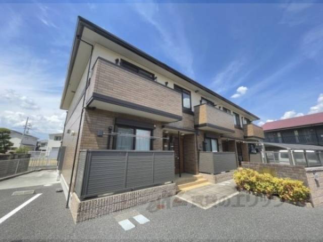 ヴィラ　ウェスト外観写真1