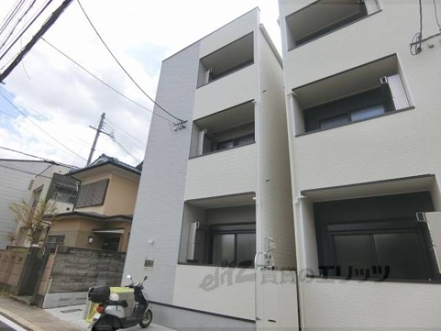 Ａｚｕｌ　Ｐｒｅｍｉｏ２外観写真3