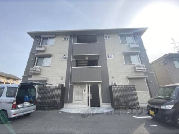 141182の外観写真