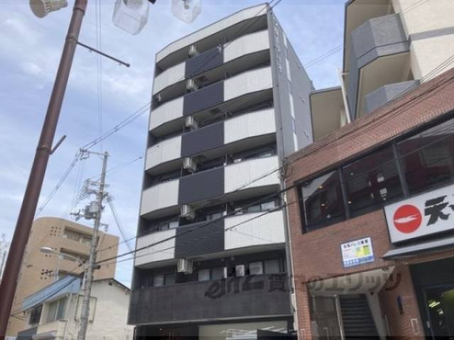 フリーディオ楠葉外観写真3