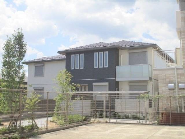レフィシア松ヶ崎外観写真1
