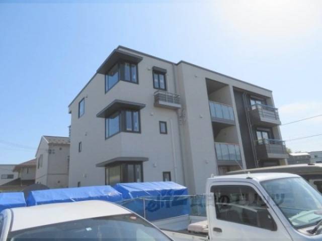 シャーメゾン五月外観写真1