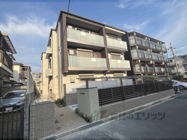  シャーメゾンハピネス参番館外観写真2