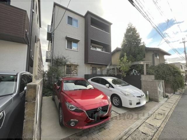 シャーメゾン聖外観写真3