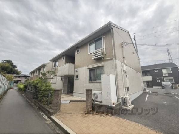 141743の外観写真