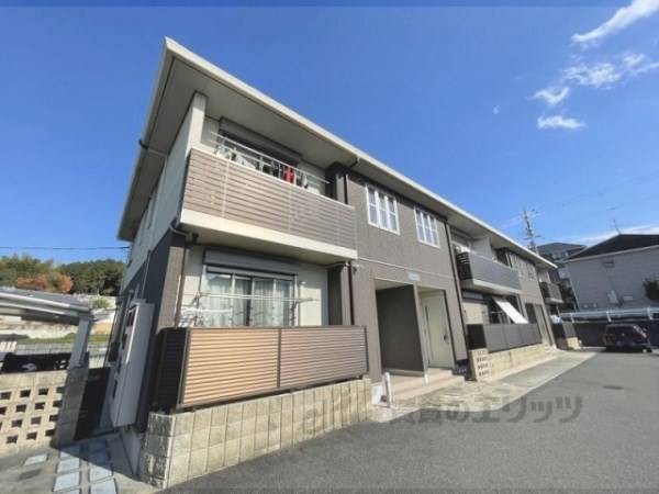 142001の外観写真