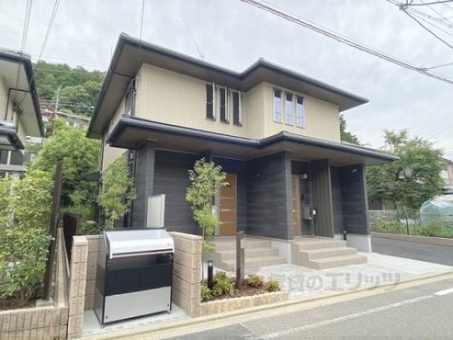 ウエストメゾンクワトロ３外観写真3