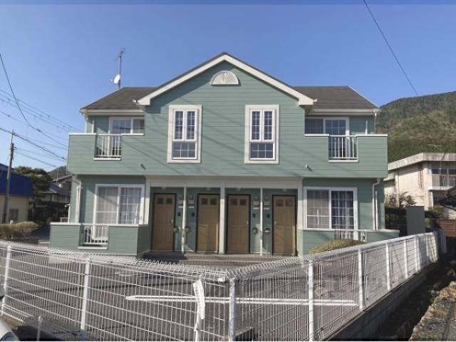 シャン・ド・フルール外観写真2