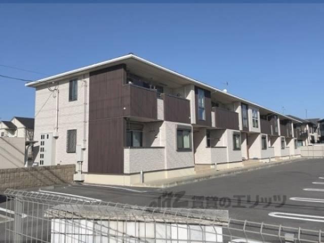 エヴァーグリーン彦根外観写真1