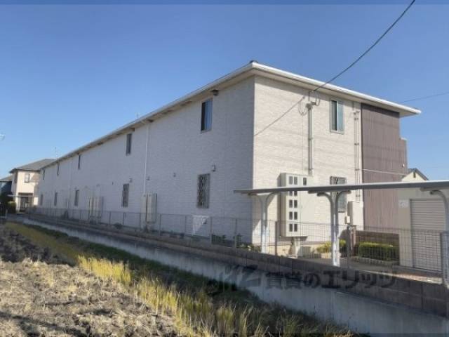 エヴァーグリーン彦根外観写真3