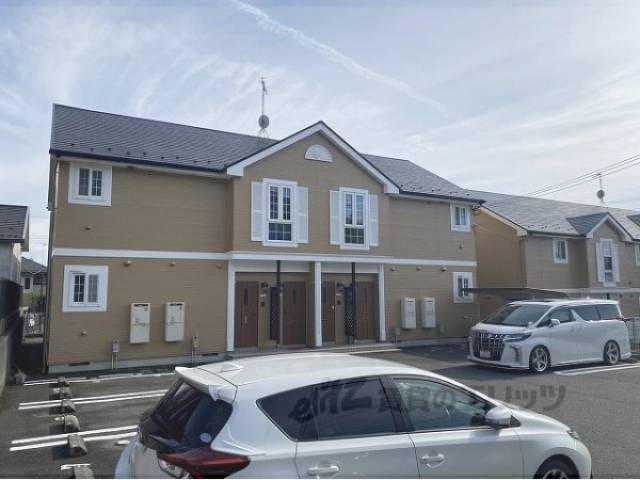 コモドカーサ・アヤ１外観写真3