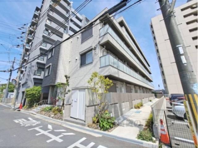 シャーメゾン王寺駅前外観写真1