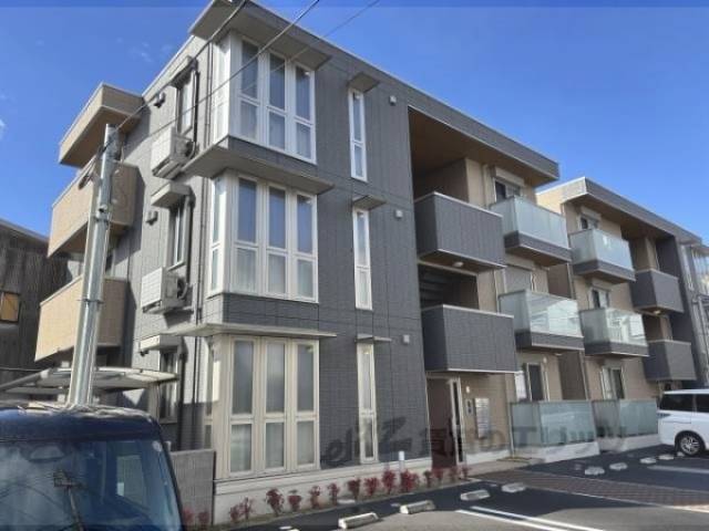 ベルフィールド西京極　東棟外観写真3