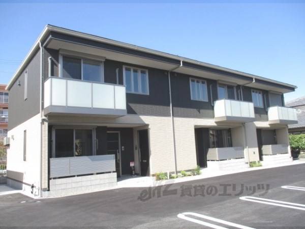 142451の外観写真