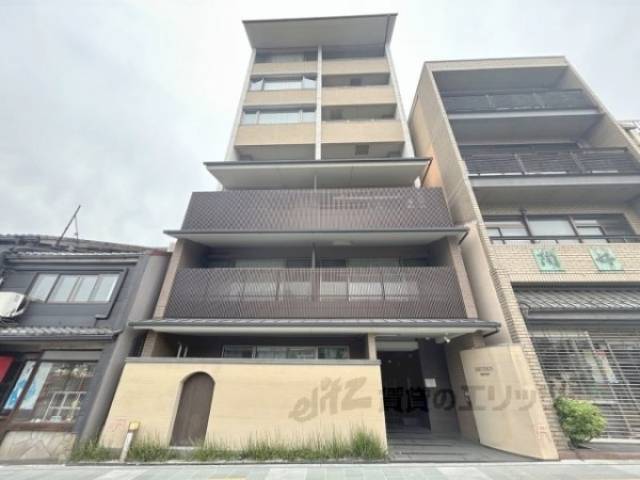 シュデン東山五条坂外観写真1