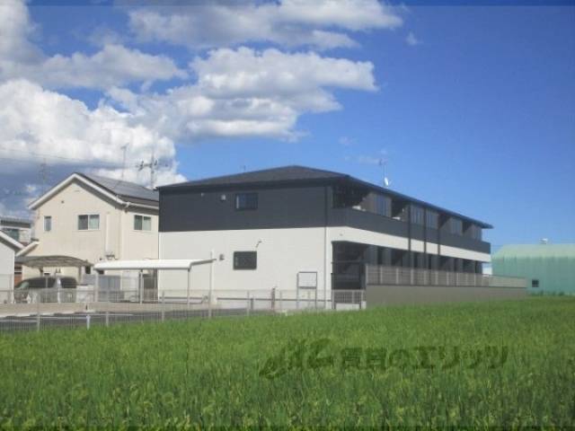 カーサ　プラーチド外観写真1