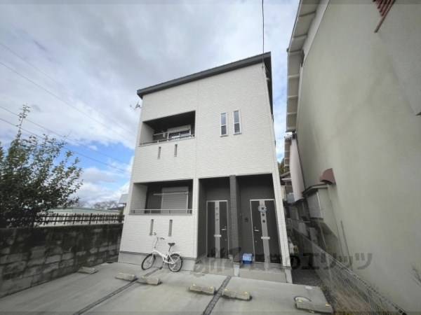 142536の外観写真