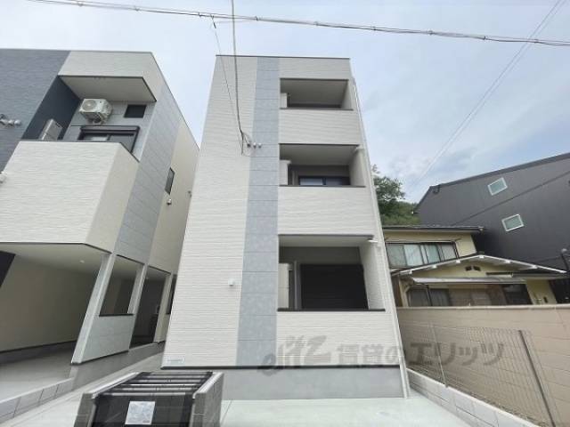 エクセルシア６番館外観写真1