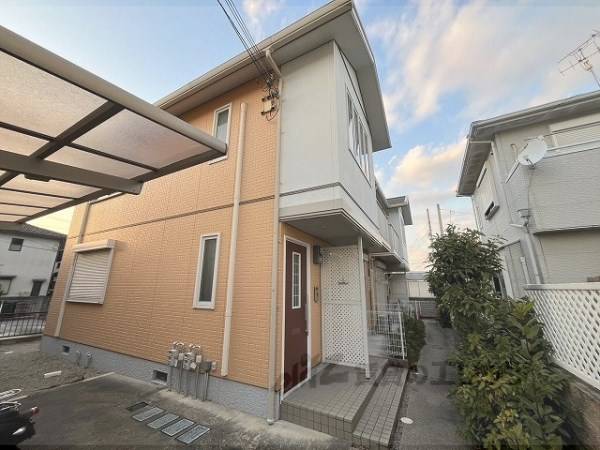 142588の外観写真