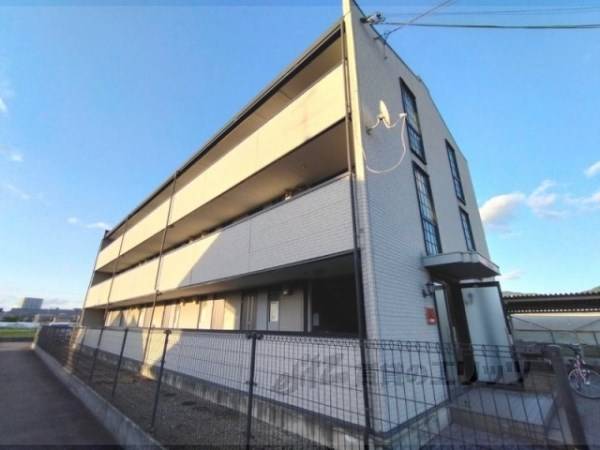 142644の外観写真