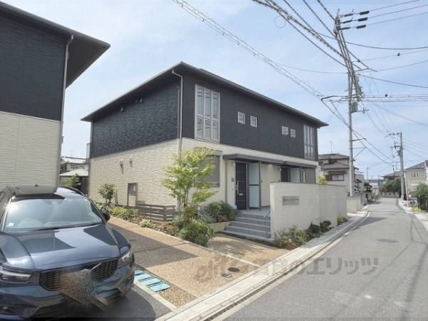 142732の外観写真