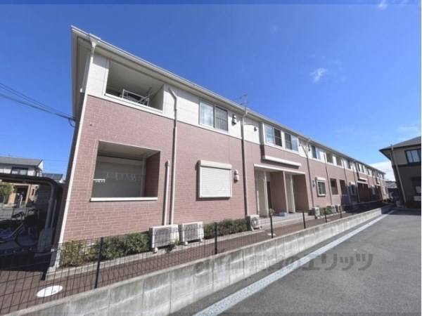 142744の外観写真