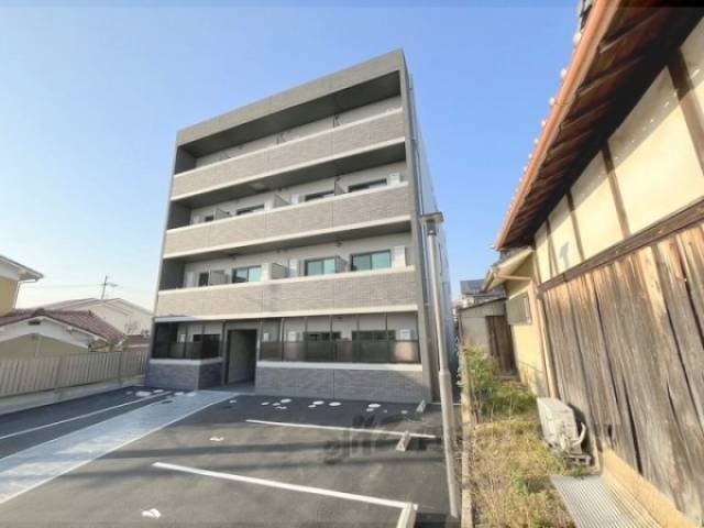 KIZUNA RESIDENCE伊勢田駅前外観写真2