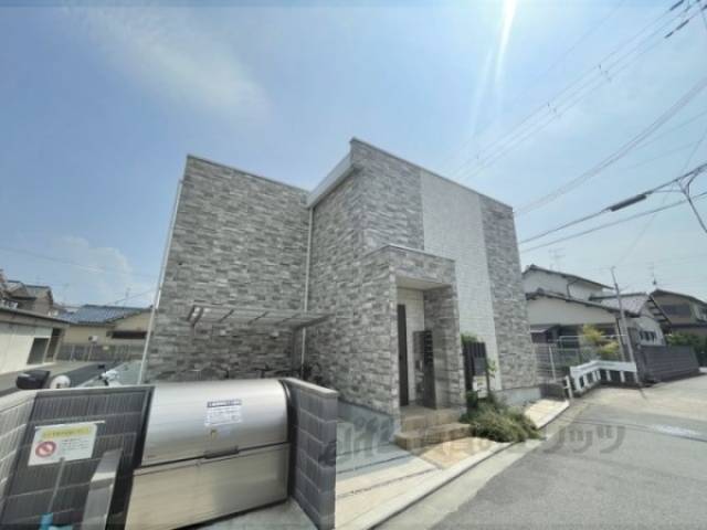 リブリ・ふたかみ外観写真2