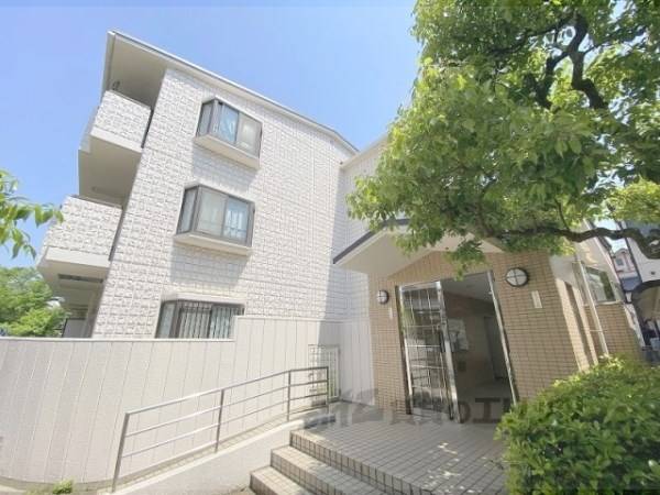 142847の外観写真