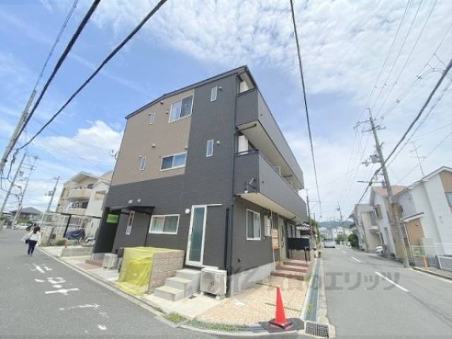 ウィズ・交野外観写真3