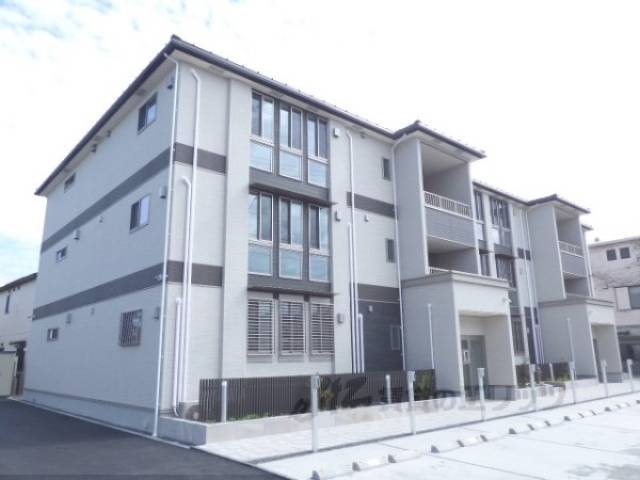 Ｐｒｅｍｉｅｒ　Ｓｅｐｉａ本堅田外観写真2
